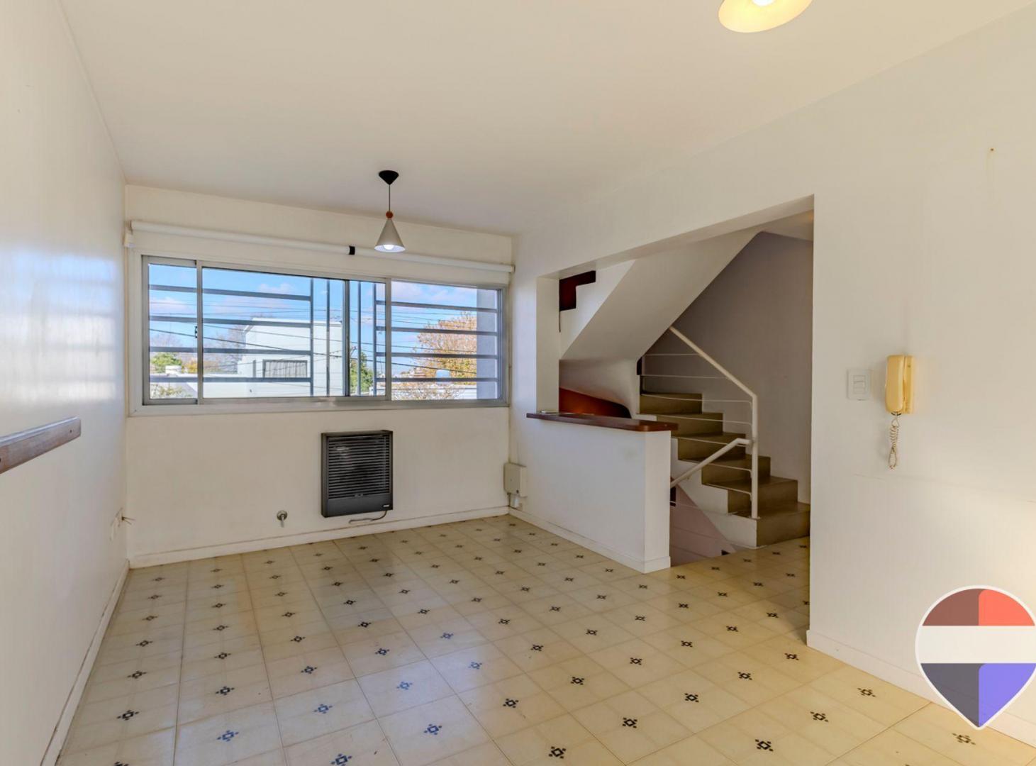 Foto de DEPARTAMENTO EN VENTA, 2 DORMITORIOS, CON COCHERA, imagen 3
