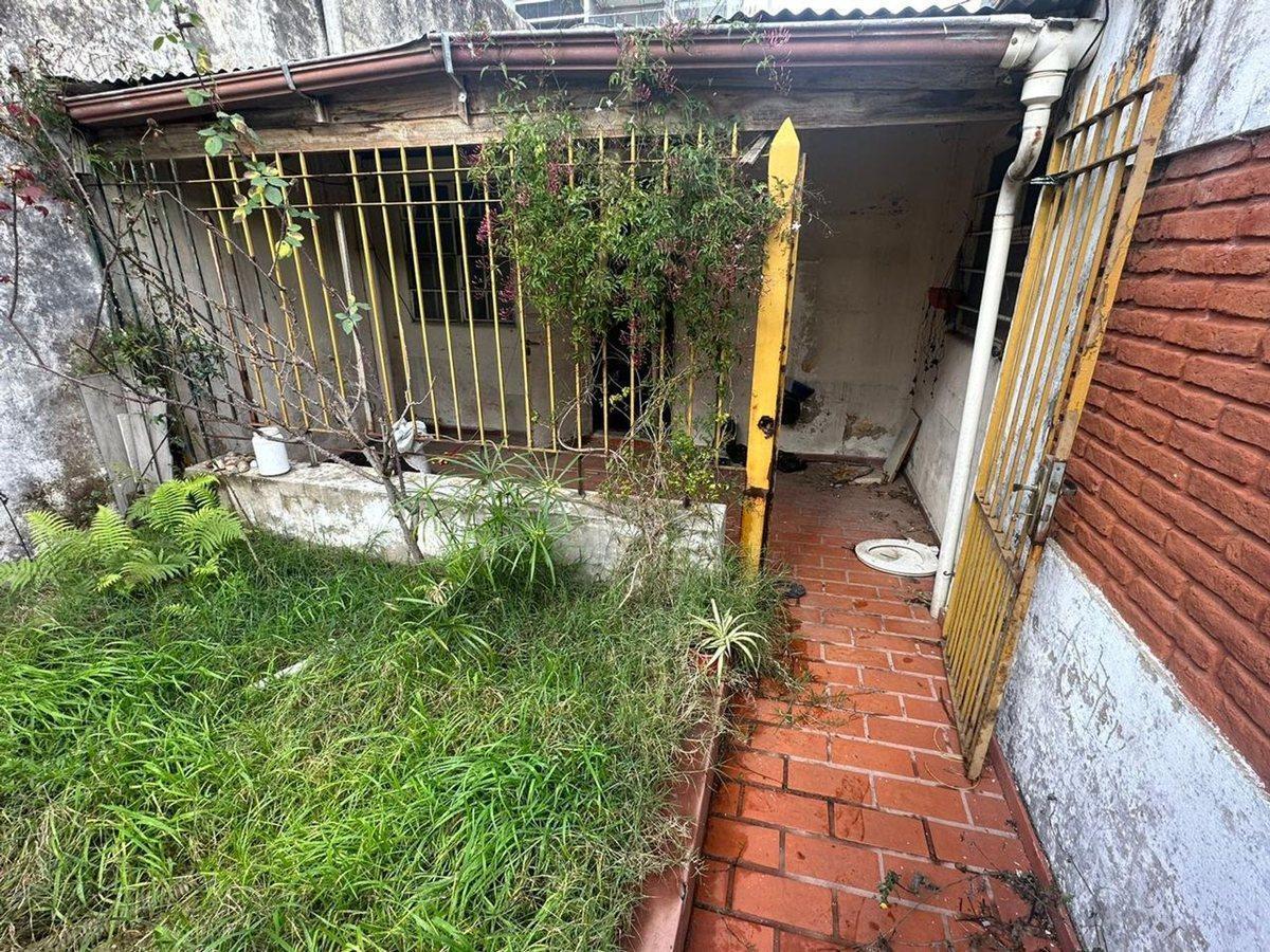 Foto de VENTA CASA A REFACCIONAR LA PLATA, imagen 3