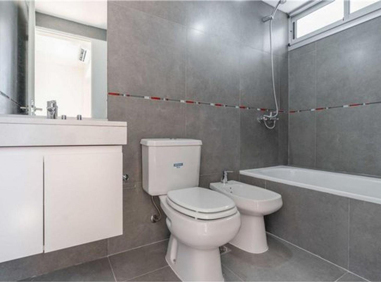 Foto de Venta Departamento 2 amb, patio, Pque Patricios, imagen 5