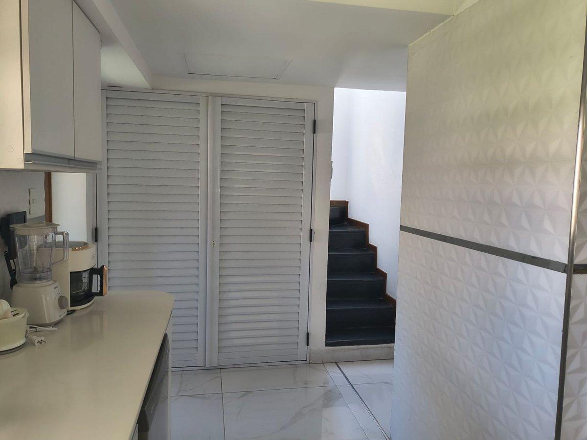 Foto de CASA EN VENTA -POSIBLE APTA BANCO, imagen 4