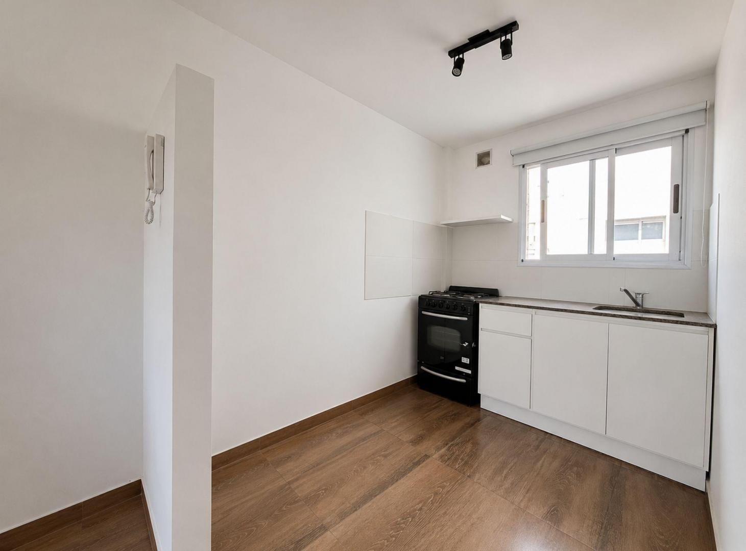 Foto de Venta departamento en pozo La Plata, imagen 1