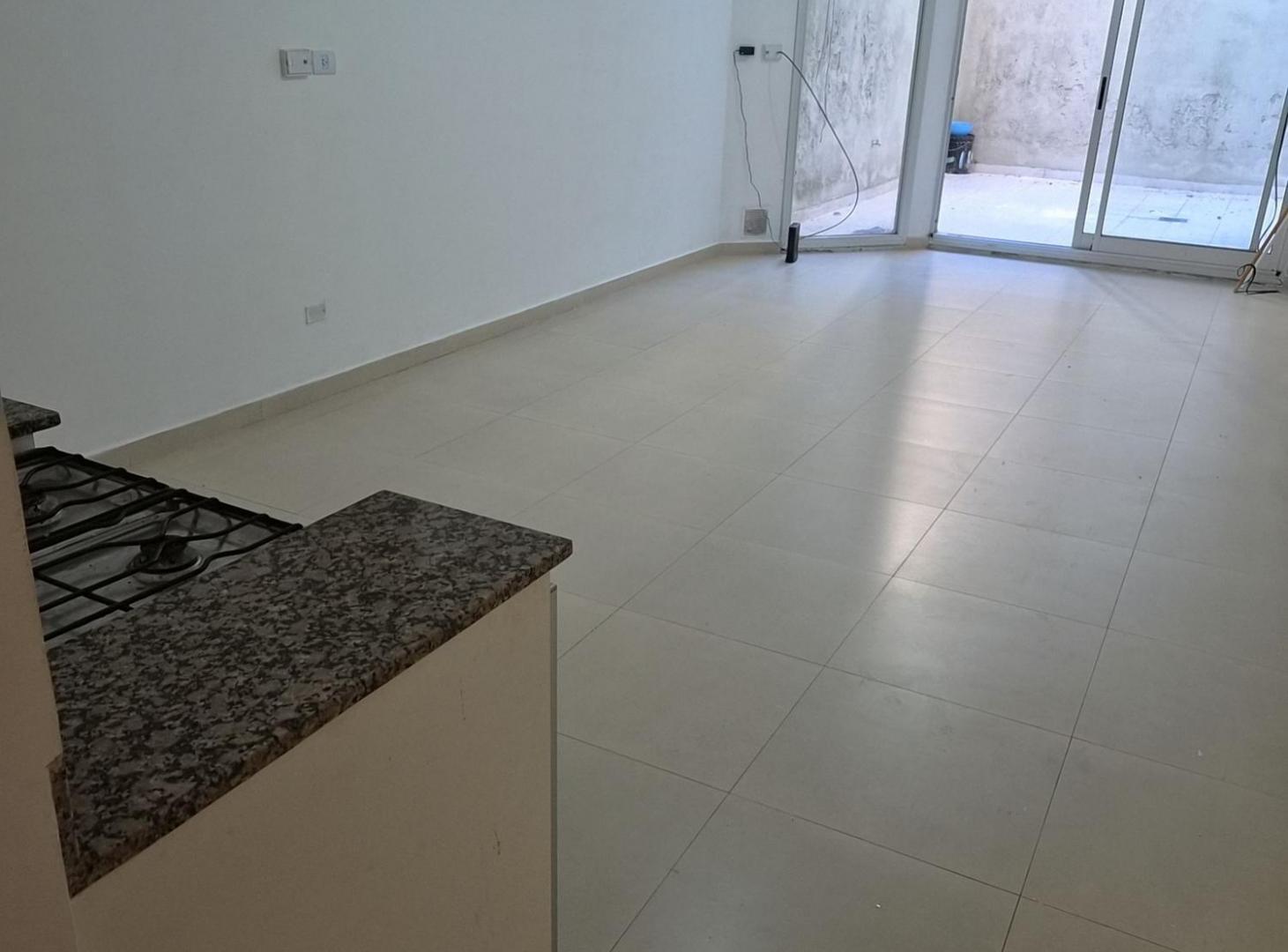 Foto de DEPARTAMENTO MONOAMBIENTE EN VENTA EN MONSERRAT, imagen 3