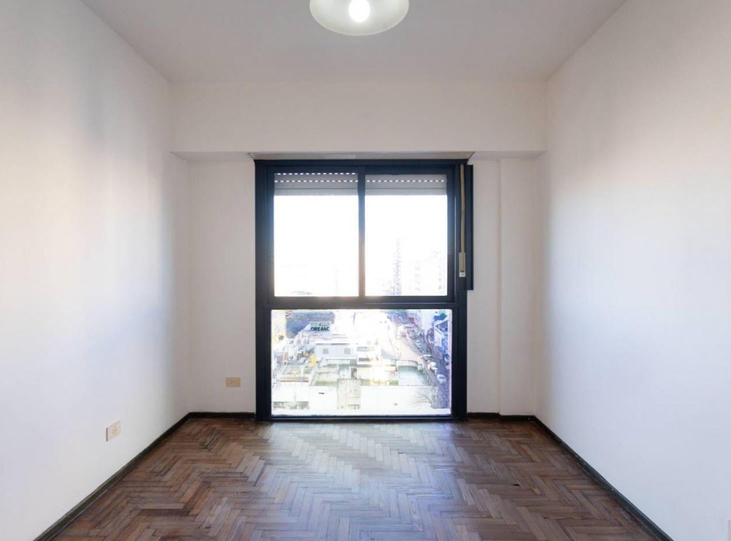 Foto de DEPARTAMENTO EN ALQUILER QUILMES CENTRO, imagen 1