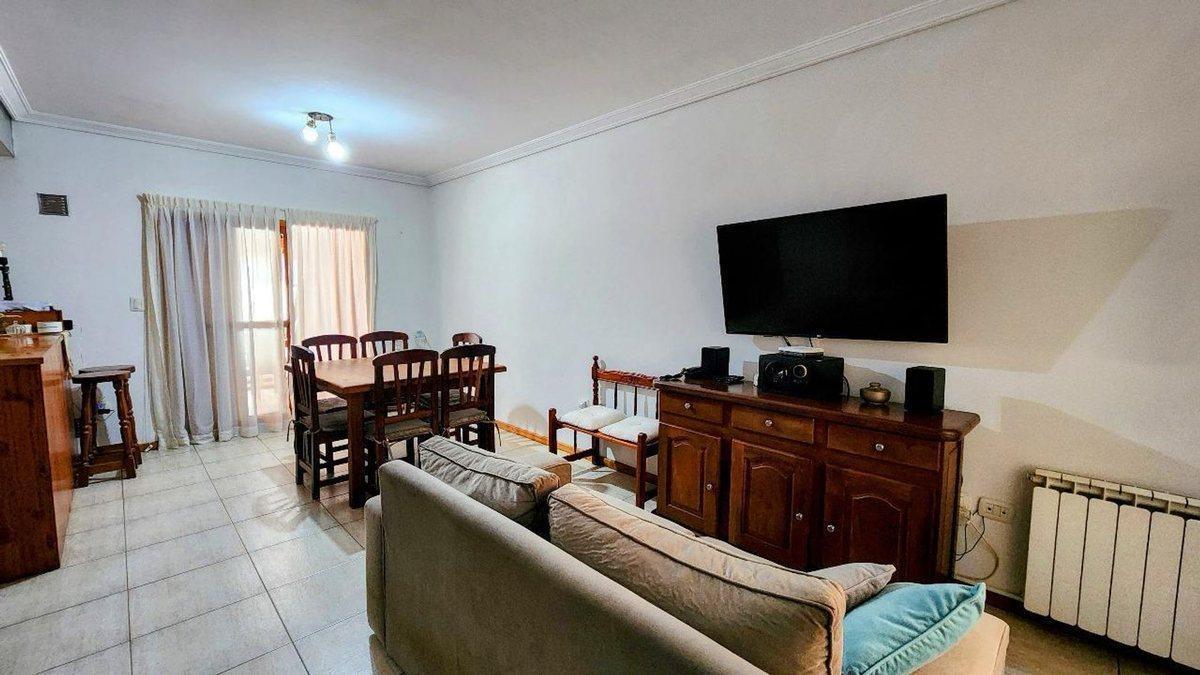 Foto de CASA EN VENTA EN LOS HORNOS, imagen 2