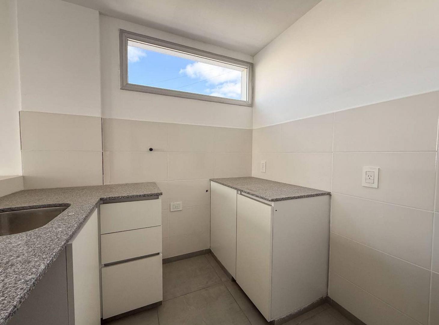 Foto de Departamento Monoambiente en Venta en La Plata, imagen 2