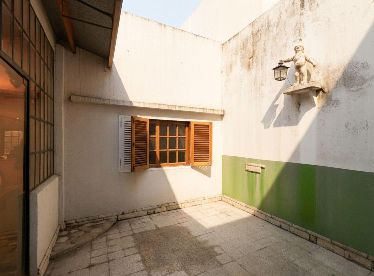 Foto de VENTA DE CASA Y LOCAL COMERCIAL EN AV 7 LA PLATA, imagen 1