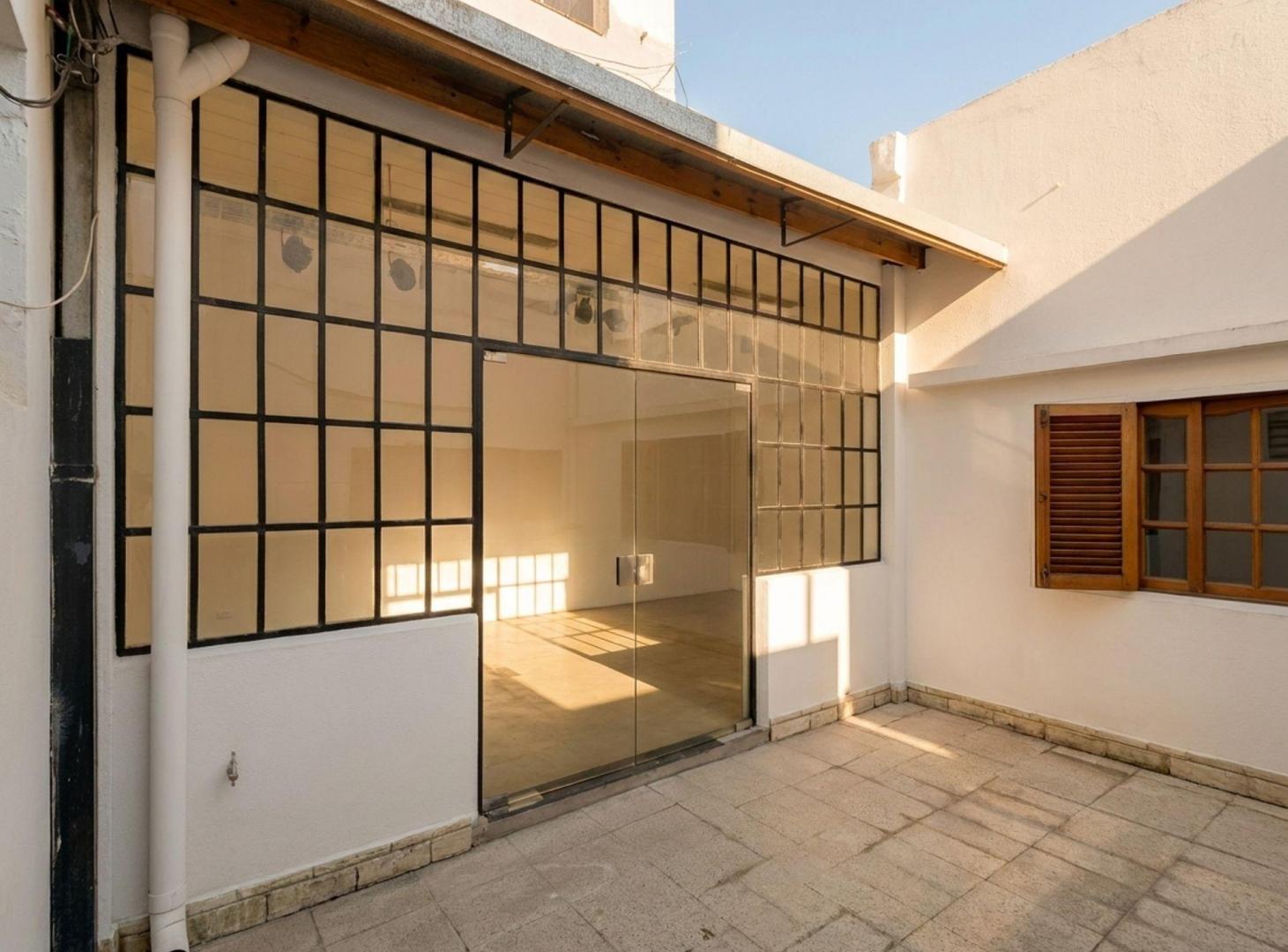 Foto de VENTA DE CASA Y LOCAL COMERCIAL EN AV 7 LA PLATA, imagen 2