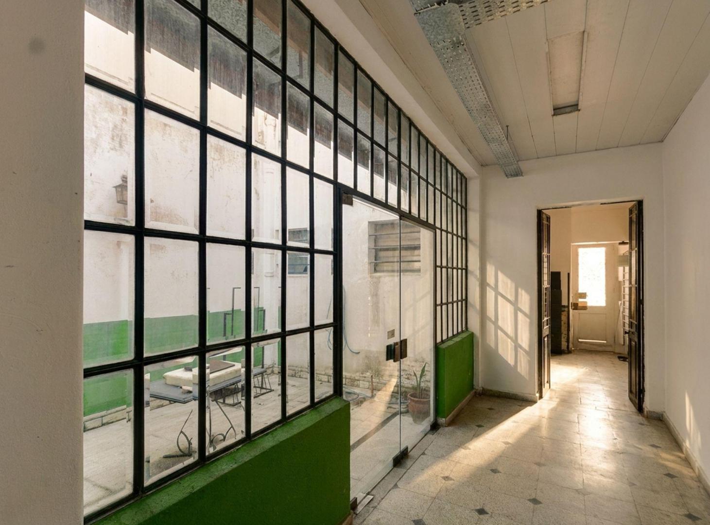 Foto de VENTA DE CASA Y LOCAL COMERCIAL EN AV 7 LA PLATA, imagen 4
