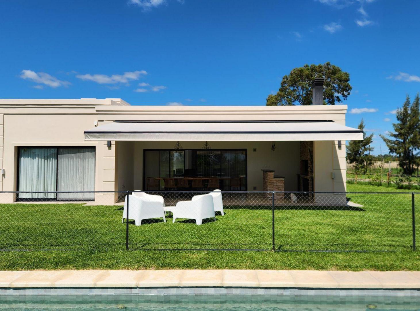 Foto de CASA EN VENTA AREA 60 LA VICTORIA, imagen 4