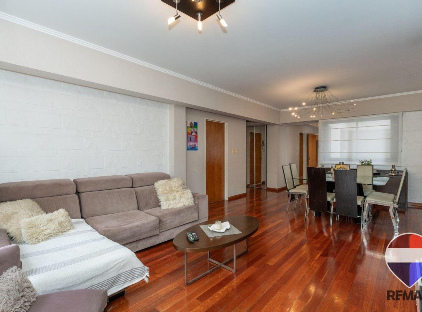 Foto de VENTA EXCELENTE DEPARTAMENTO 5AMB - BELGRANO, imagen 3