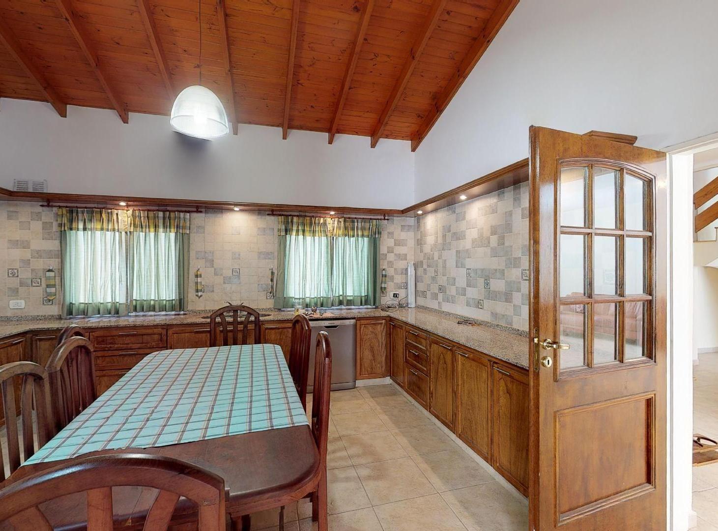 Foto de VENTA DE CASA EN CAMPOS DE ROCA, imagen 2