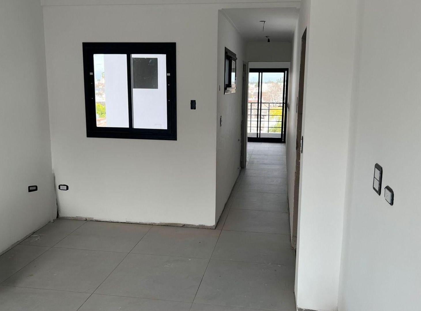 Foto de Departamento en Venta en La Plata, imagen 2