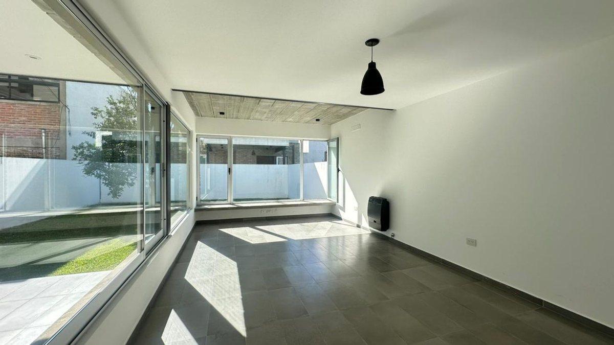 Foto de Casa en venta en City Bell, imagen 4