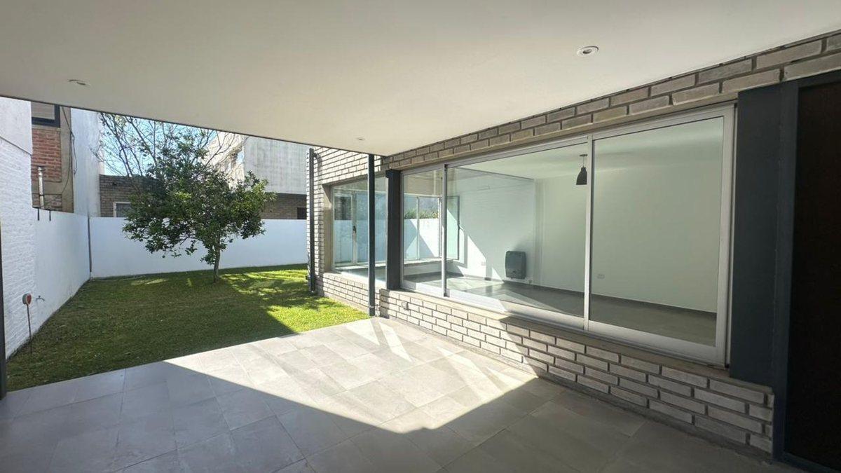Foto de Casa en venta en City Bell, imagen 3