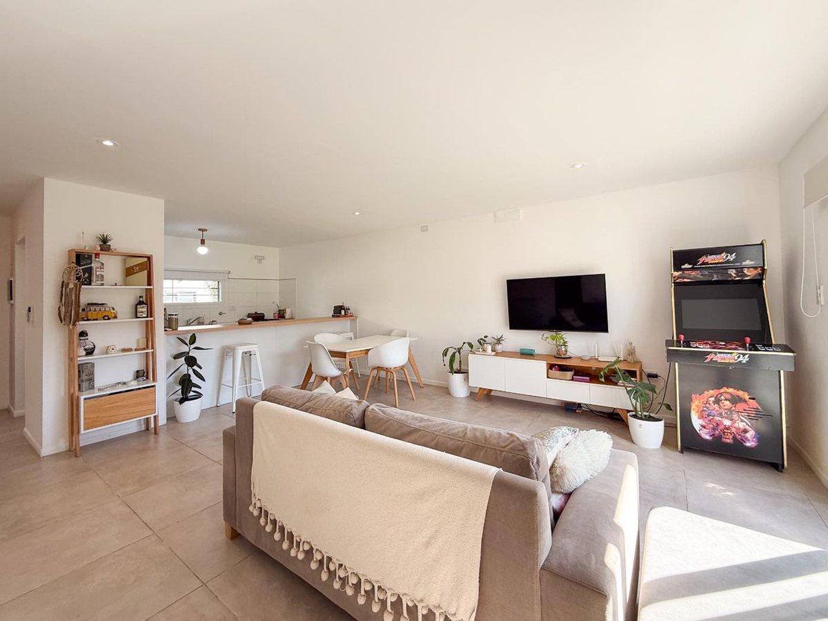 Foto de DUPLEX DOS DOMITORIOS EN VENTA GONNET, imagen 1