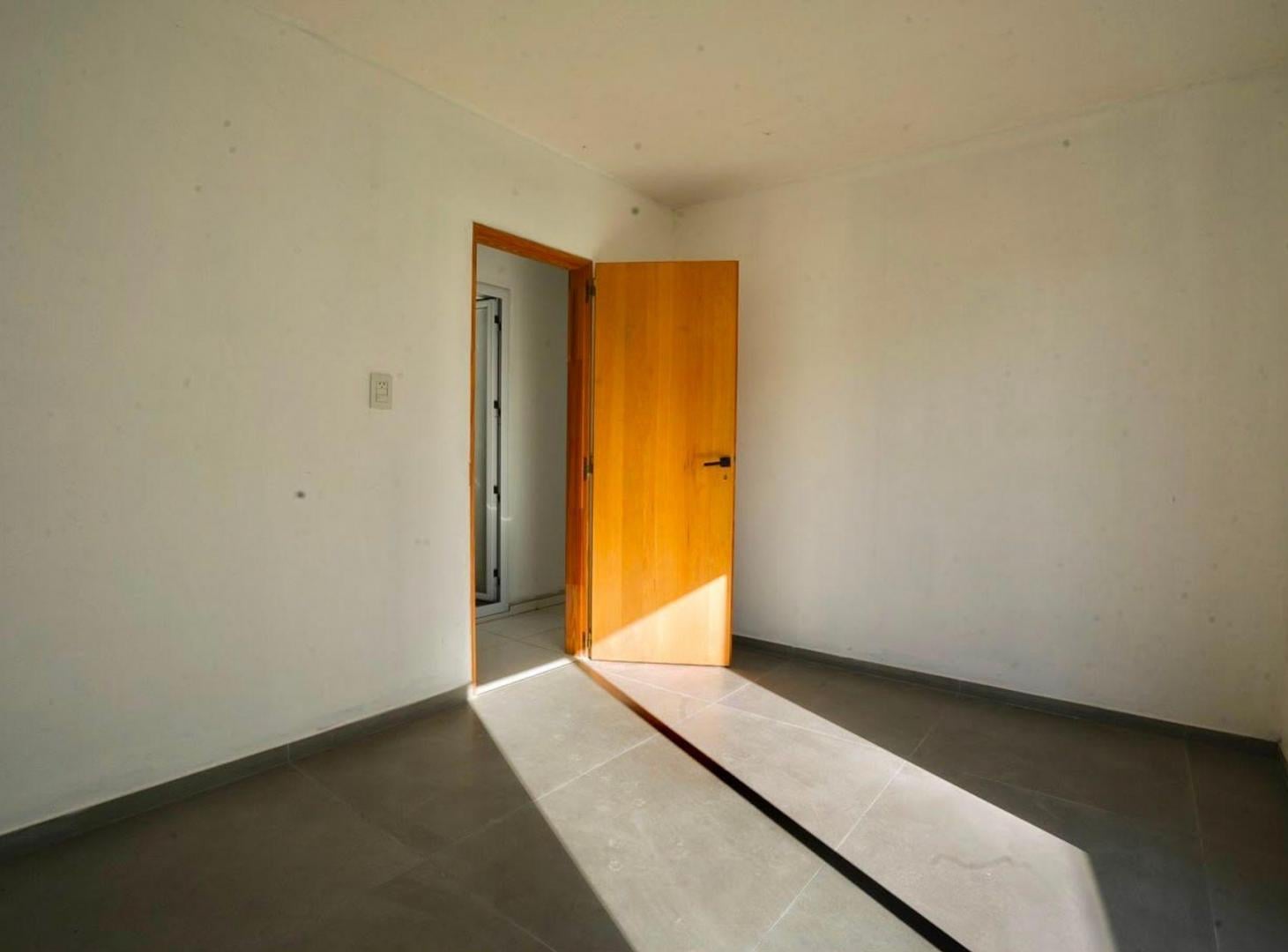 Foto de Casa en venta La Plata, imagen 4