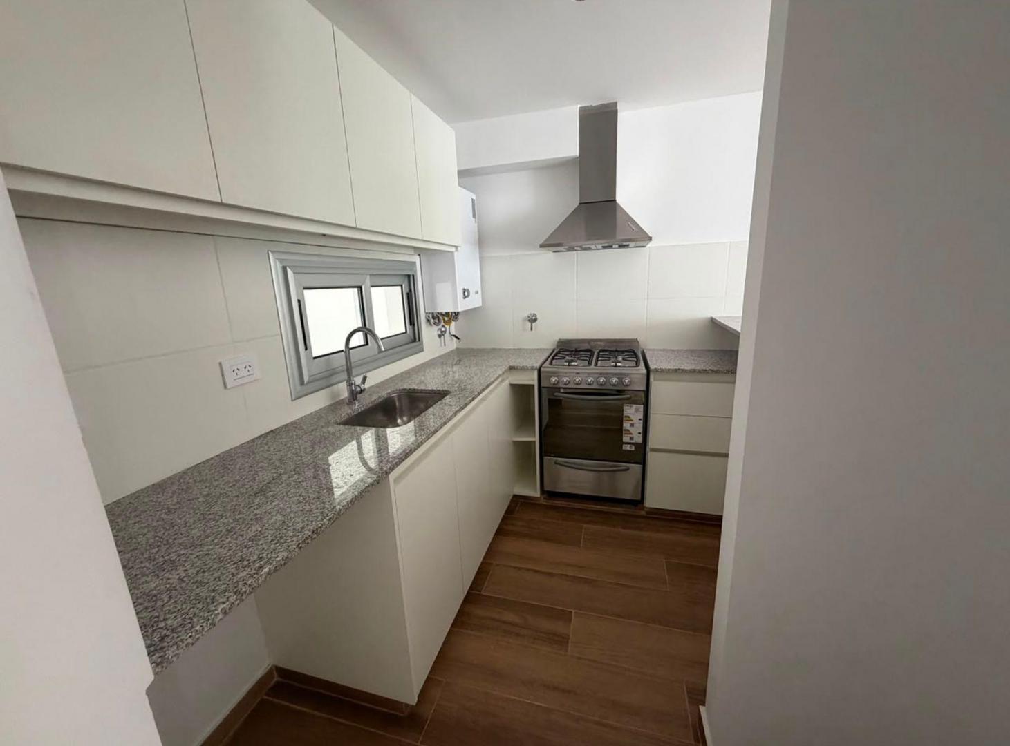 Foto de DEPARTAMENTO UN DORMITORIO. VENTA. LA PLATA, imagen 5