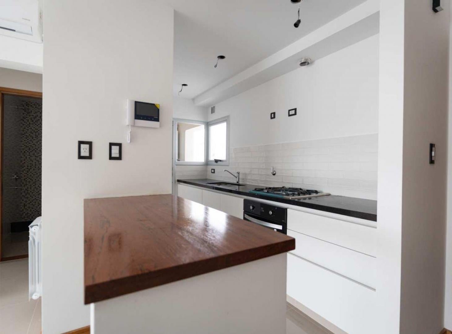 Foto de Departamento de un dormitorio en venta, La Plata, imagen 3