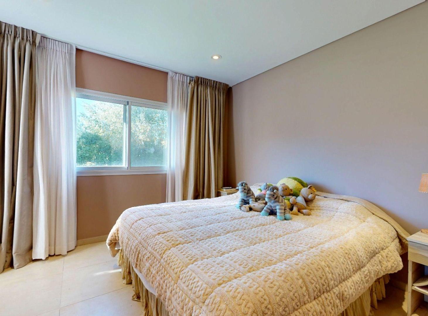 Foto de Casa en VENTA Haras del Sur I 3 dorm. y pileta, imagen 3
