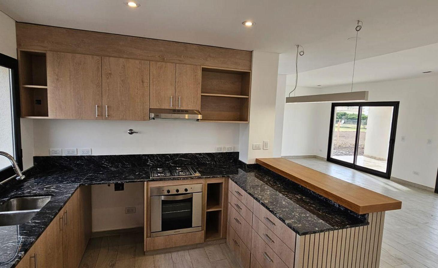 Foto de Casas en venta en Barrio Privado en Pilar, imagen 2
