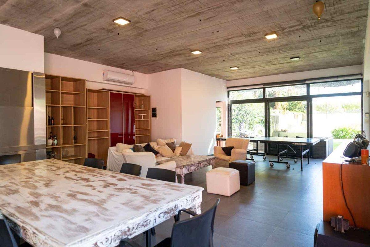 Foto de CASA EN VENTA EN LA PLATA, imagen 4