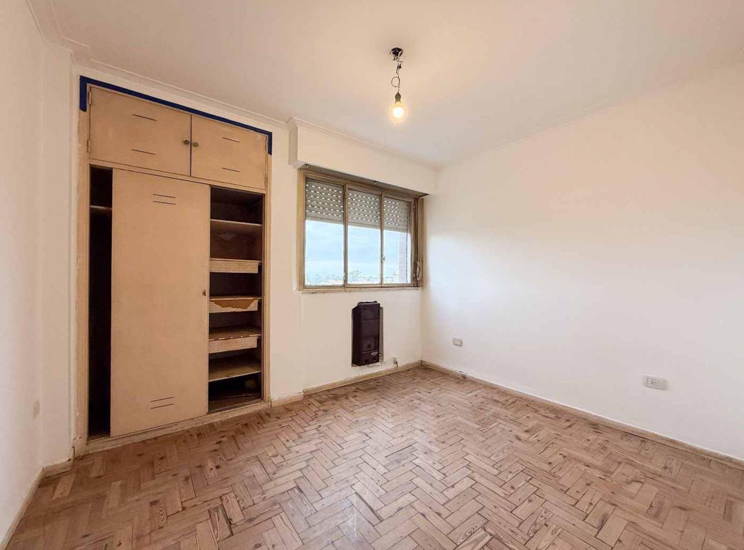 Foto de DEPARTAMENTO EN VENTA 3 DORMITORIOS LA PLATA, imagen 2