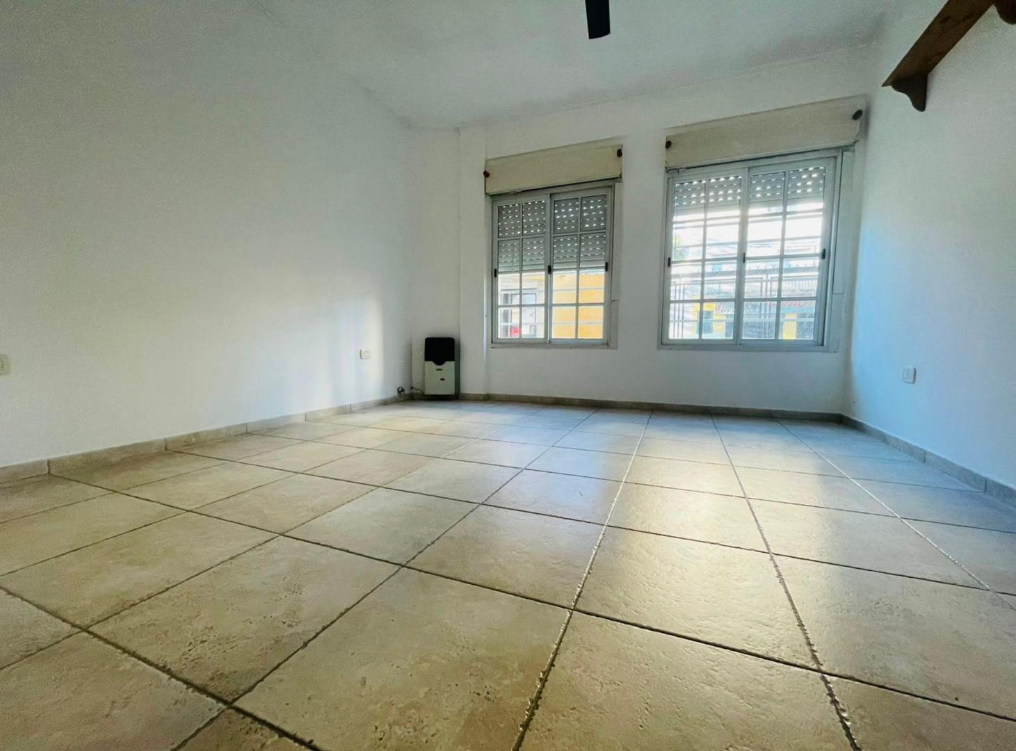 Foto de Departamento en alquiler en La Plata, imagen 4