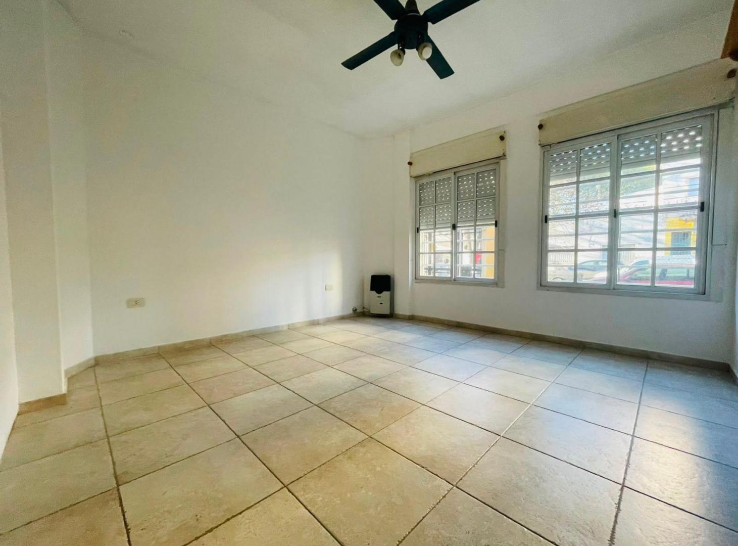 Foto de Departamento en alquiler en La Plata, imagen 5