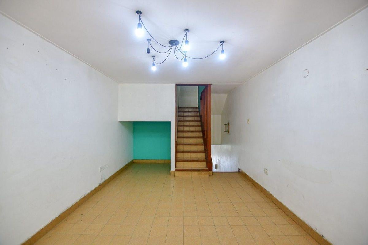 Foto de CASA TIPO TRIPLEX EN VENTA - LA PLATA, imagen 4