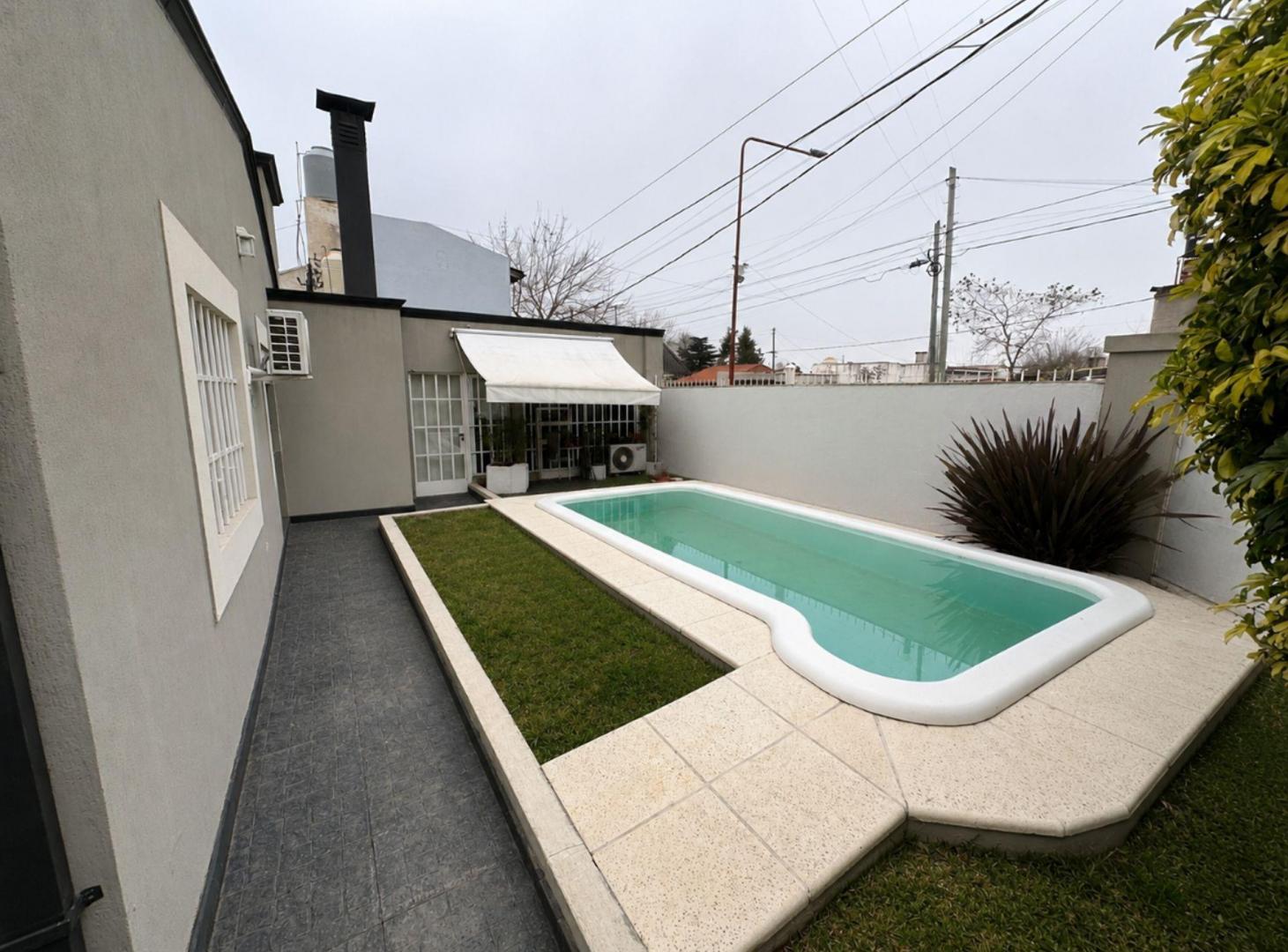 Foto de Casa en venta La Plata, imagen 1