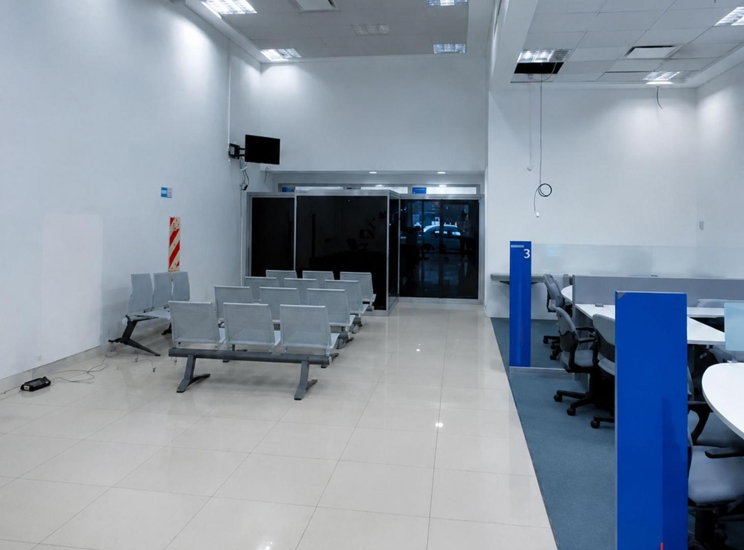 Foto de Local comercial en alquiler en La Plata, imagen 3