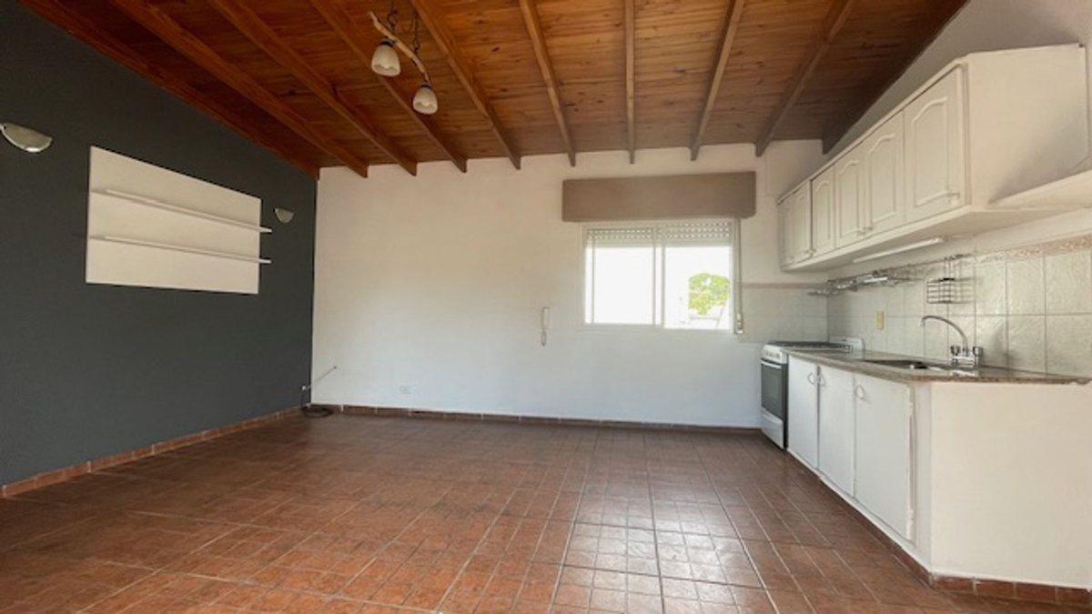 Foto de Departamento en alquiler La Plata, imagen 5
