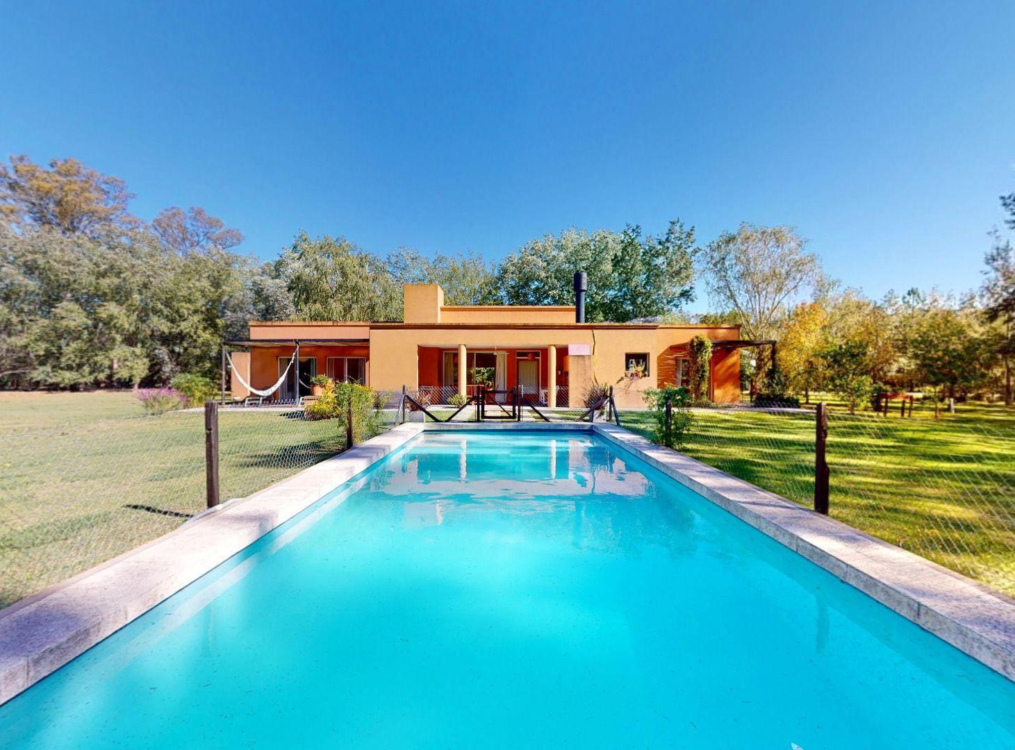 Foto de VENTA DE CASA EN CAMPOS DE ROCA, imagen 1