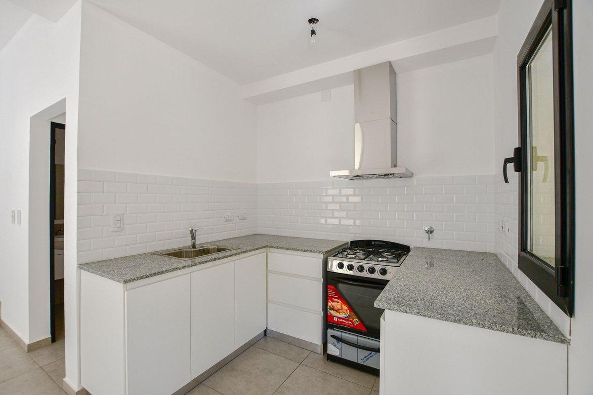 Foto de DUPLEX EN VENTA EN LA PLATA, imagen 1