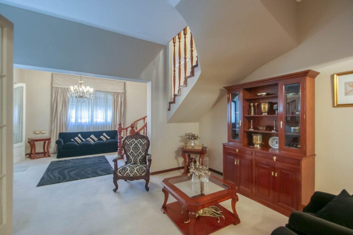 Foto de CASA EN VENTA EN LA PLATA, imagen 3