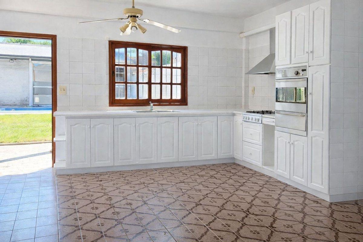 Foto de Casa en Venta Quilmes, imagen 2