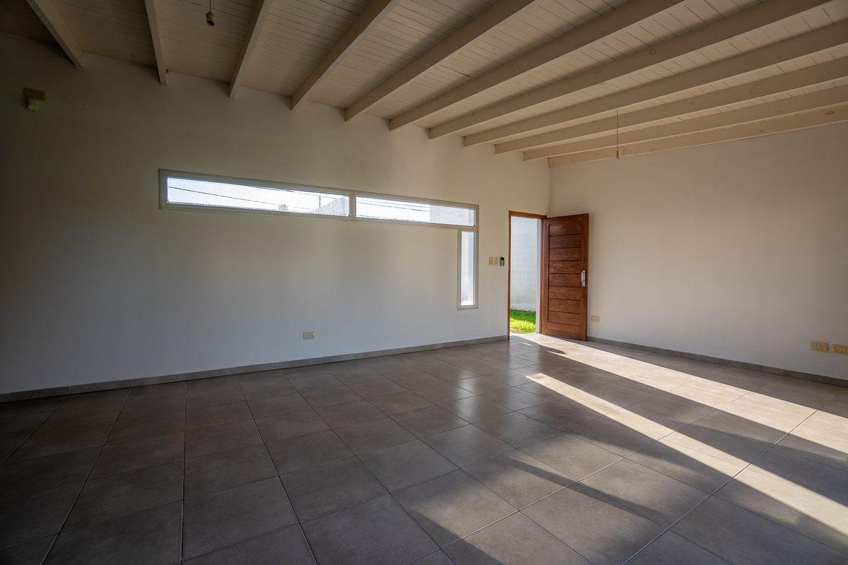 Foto de Casa en Venta 3 dormitorios en Villa Elisa, imagen 4
