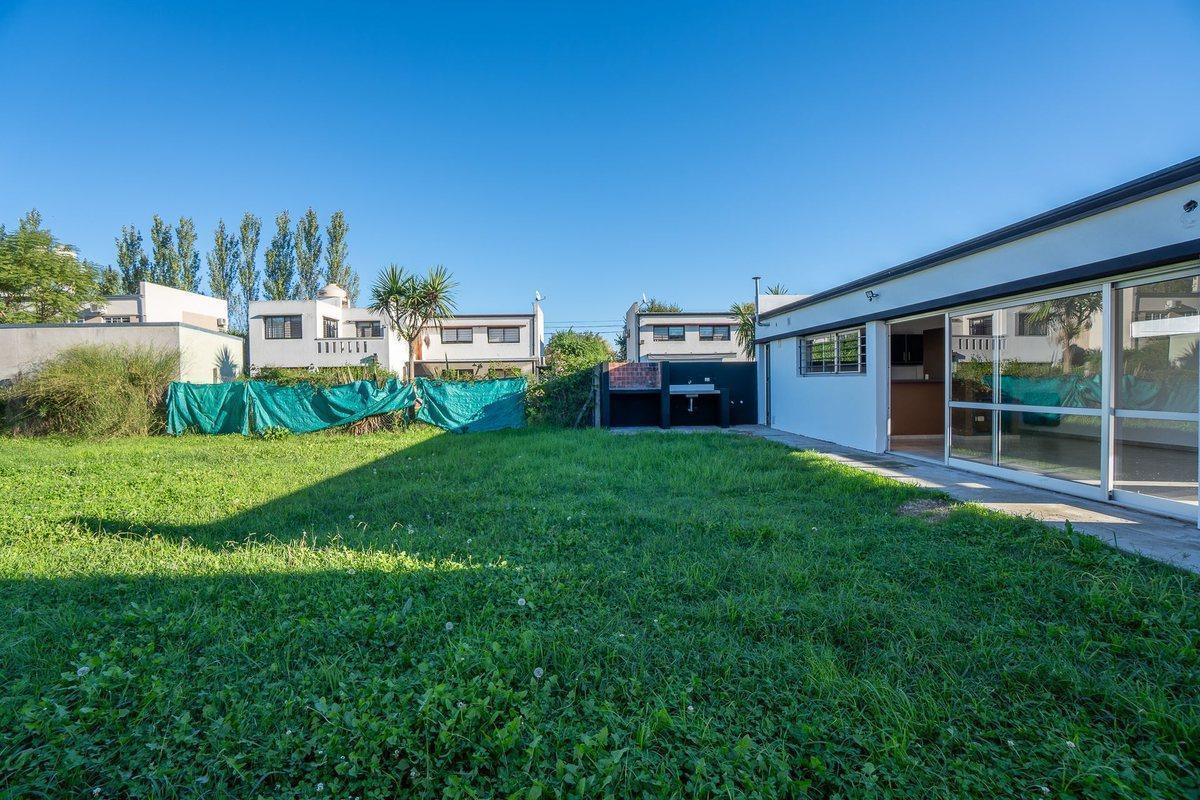Foto de Casa en Venta 3 dormitorios en Villa Elisa, imagen 5