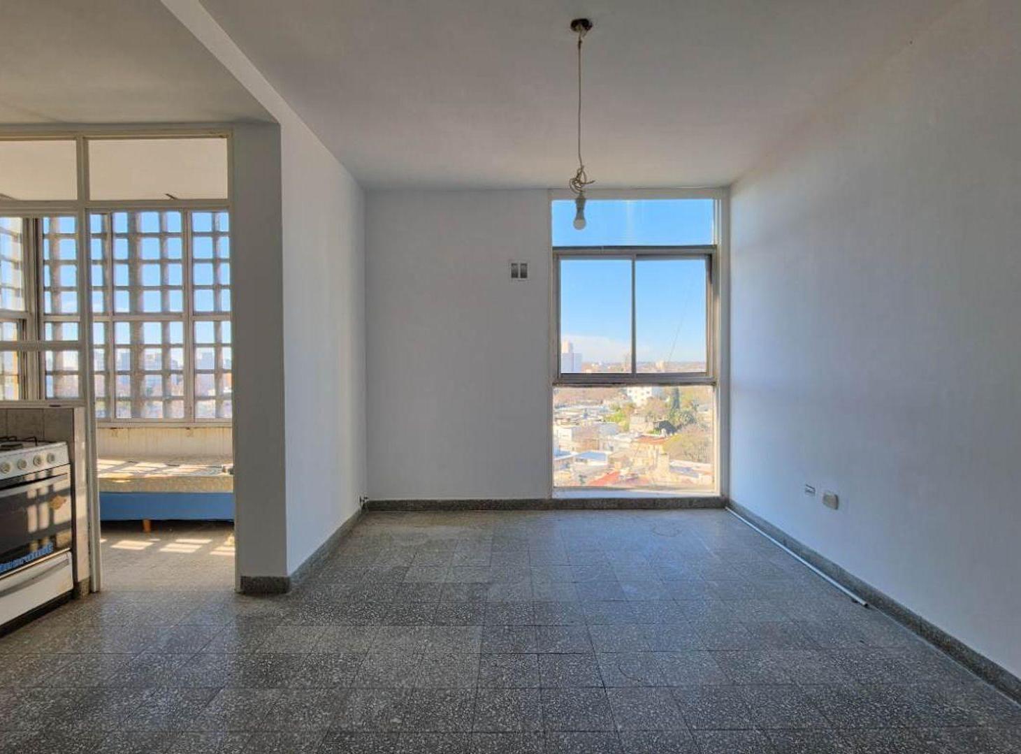 Foto de DEPARTAMENTO EN VENTA EN LA PLATA PARQUE SAAVEDRA, imagen 3