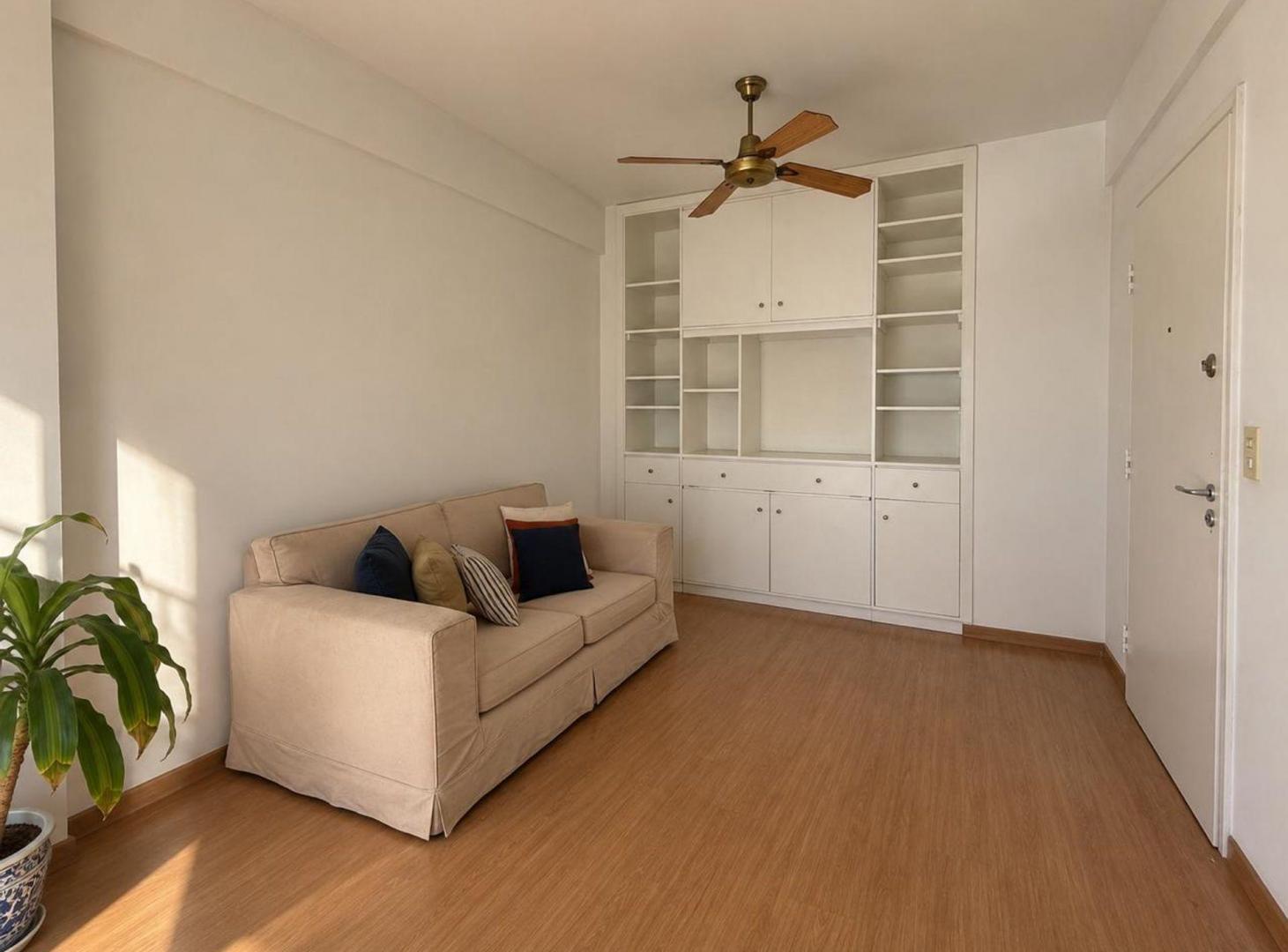 Foto de DEPARTAMENTO EN VENTA COLEGIALES, imagen 2