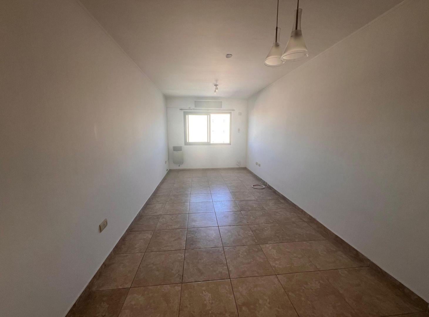 Foto de DEPARTAMENTO MONOAMBIENTE EN ALQUILER EN LA PLATA, imagen 2