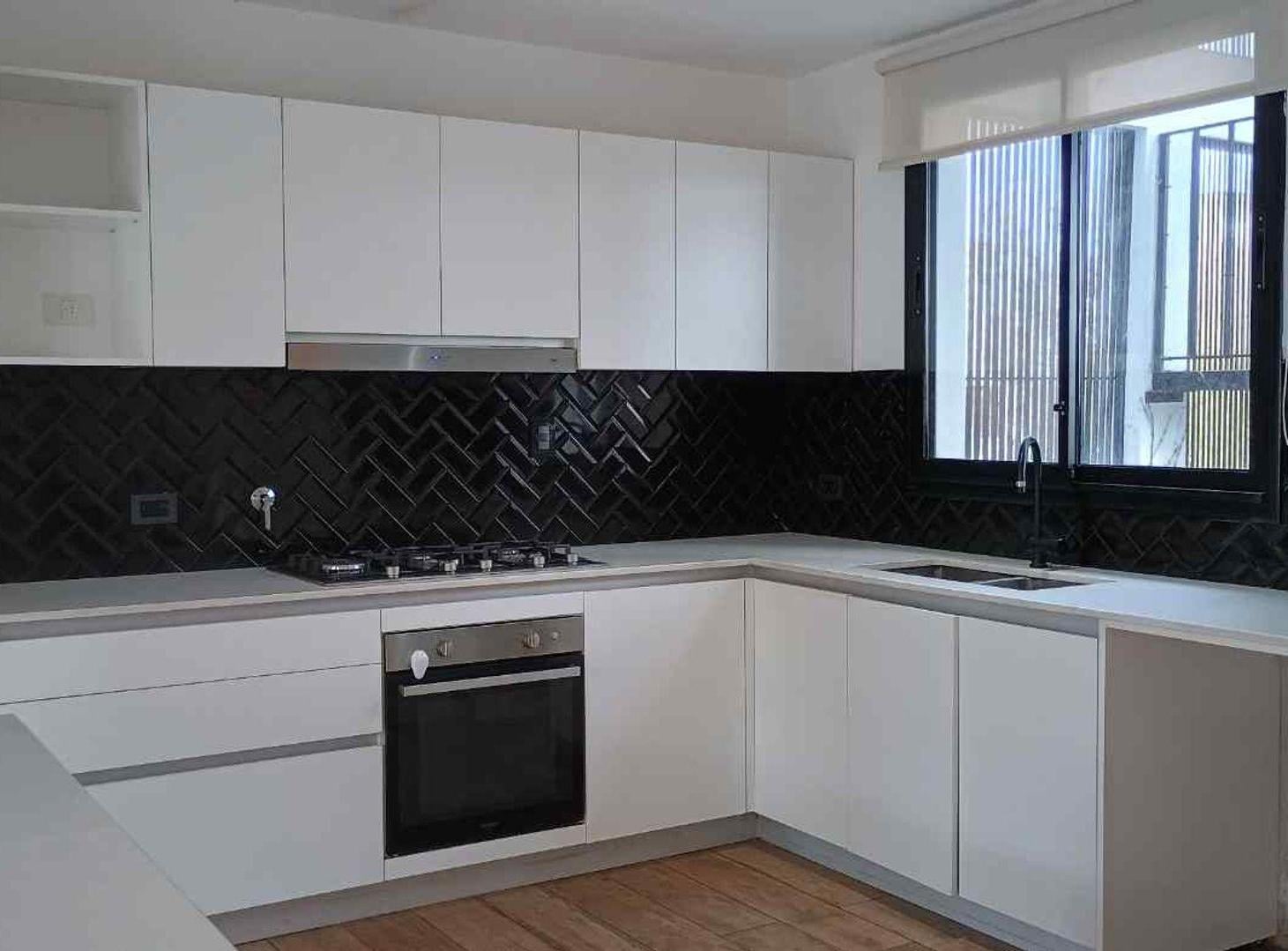 Foto de ALQUILER TRIPLEX 2 DORMITORIOS CON COCHERA, imagen 4