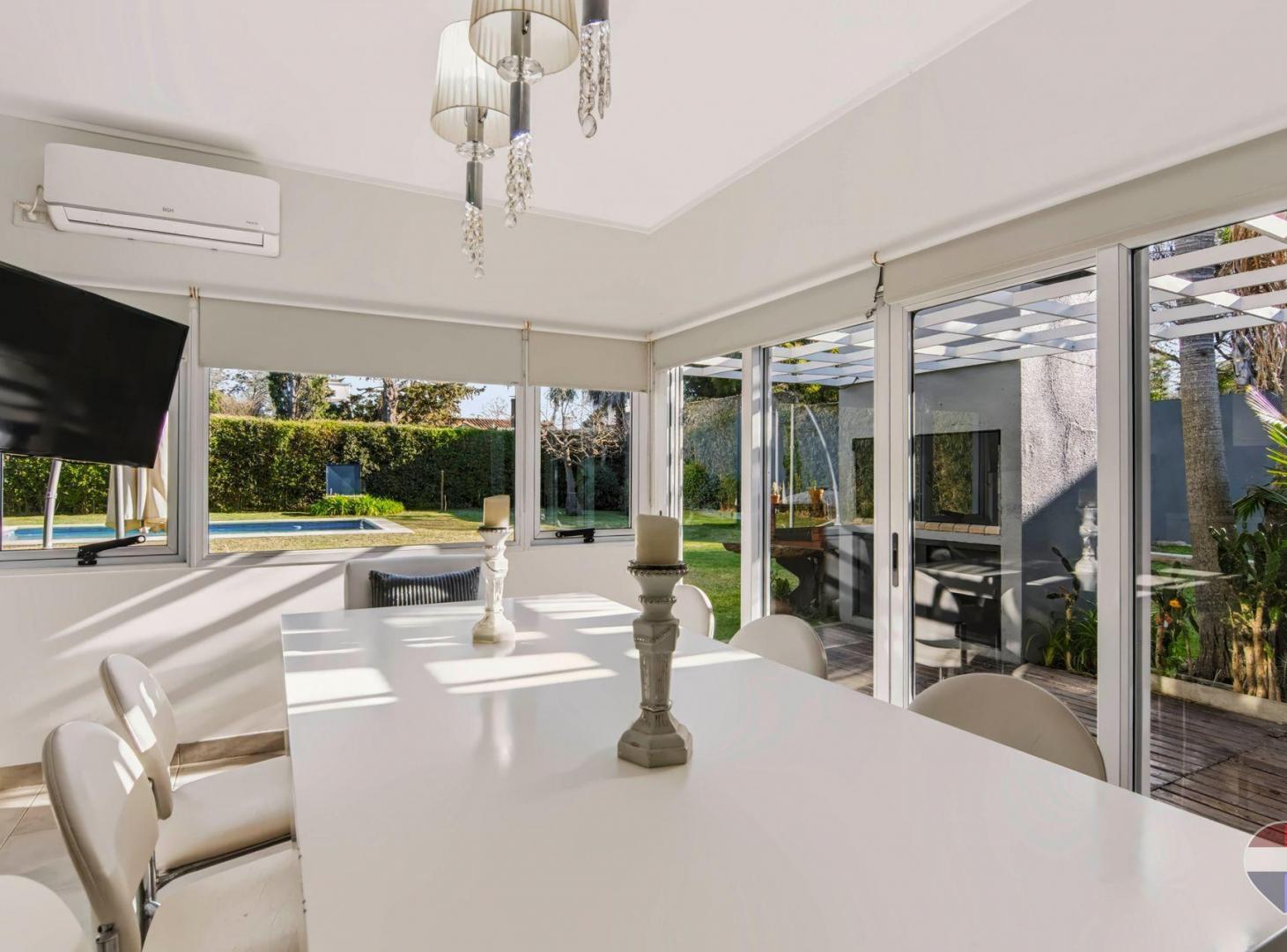 Foto de CASA EN VENTA GONNET, imagen 2