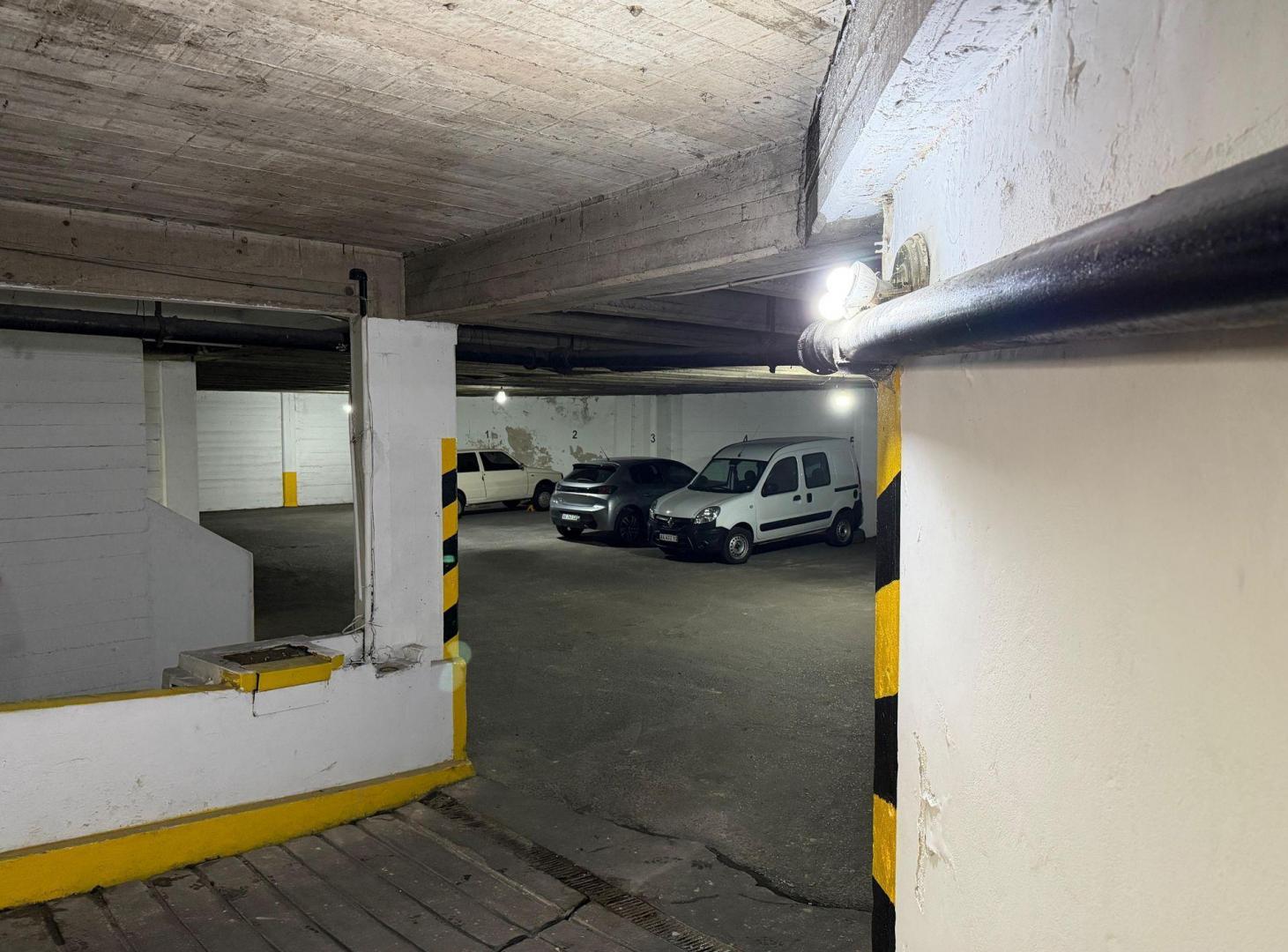 Foto de Cochera en Venta La Plata, imagen 1