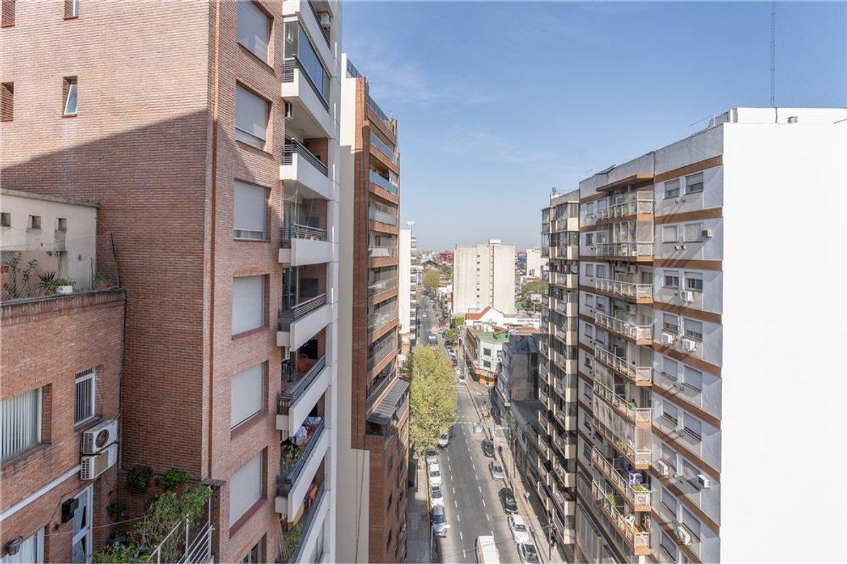 Foto de Venta depto. 4 amb. dependencias, Avellaneda, imagen 1