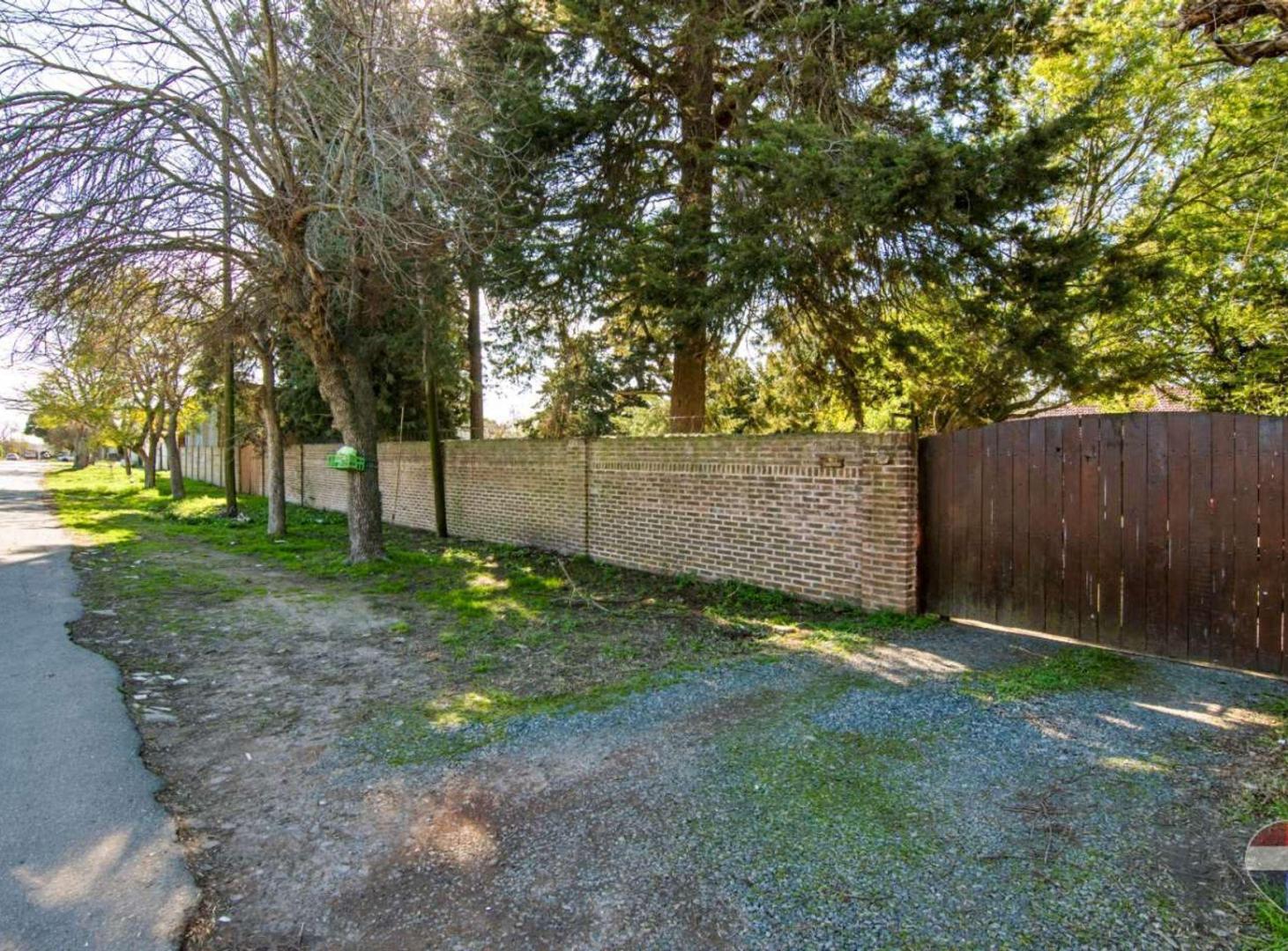 Foto de LOTE EN VENTA EN LA PLATA, imagen 2