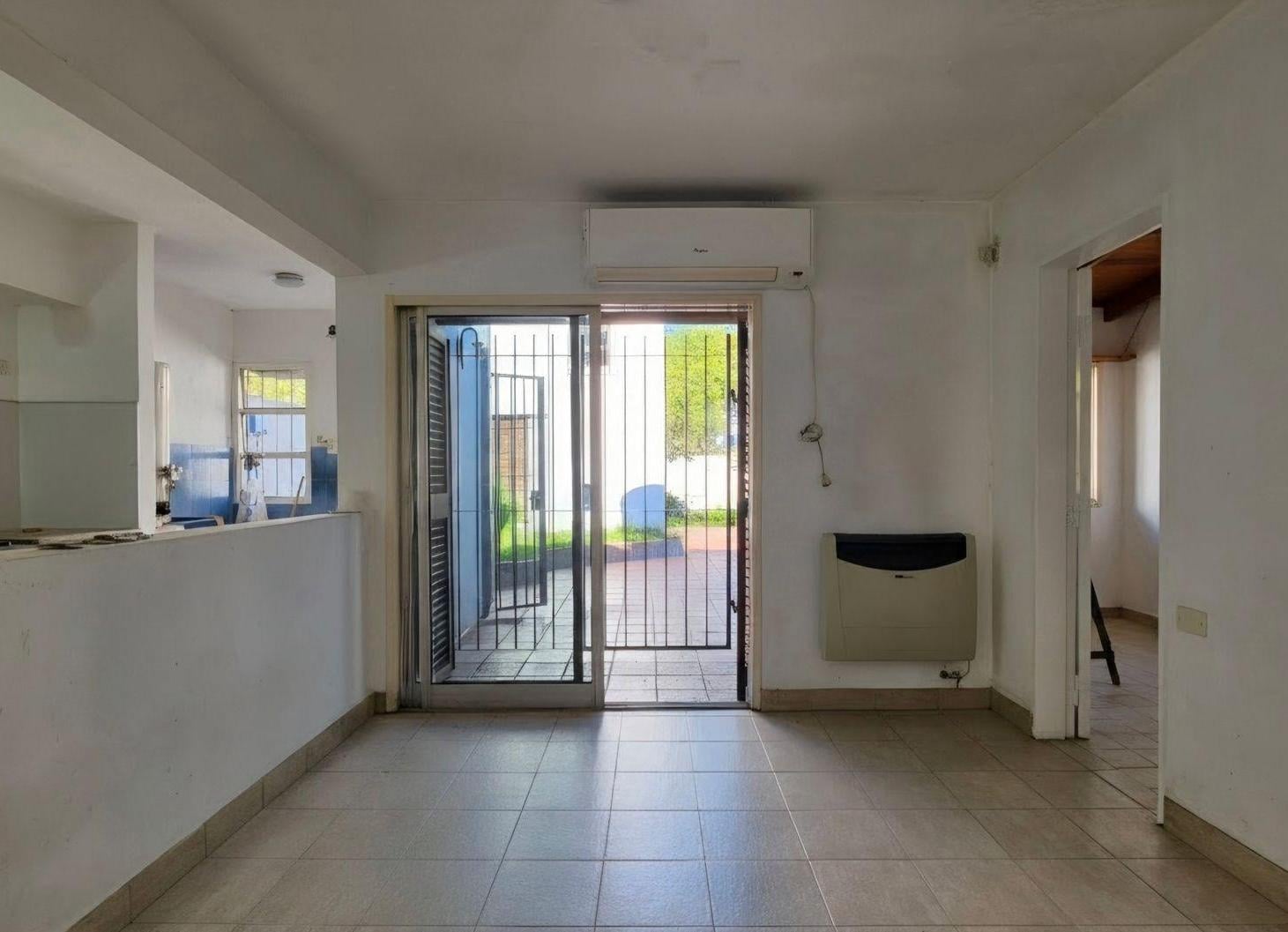 Foto de CASA EN VENTA EN TOLOSA, imagen 2