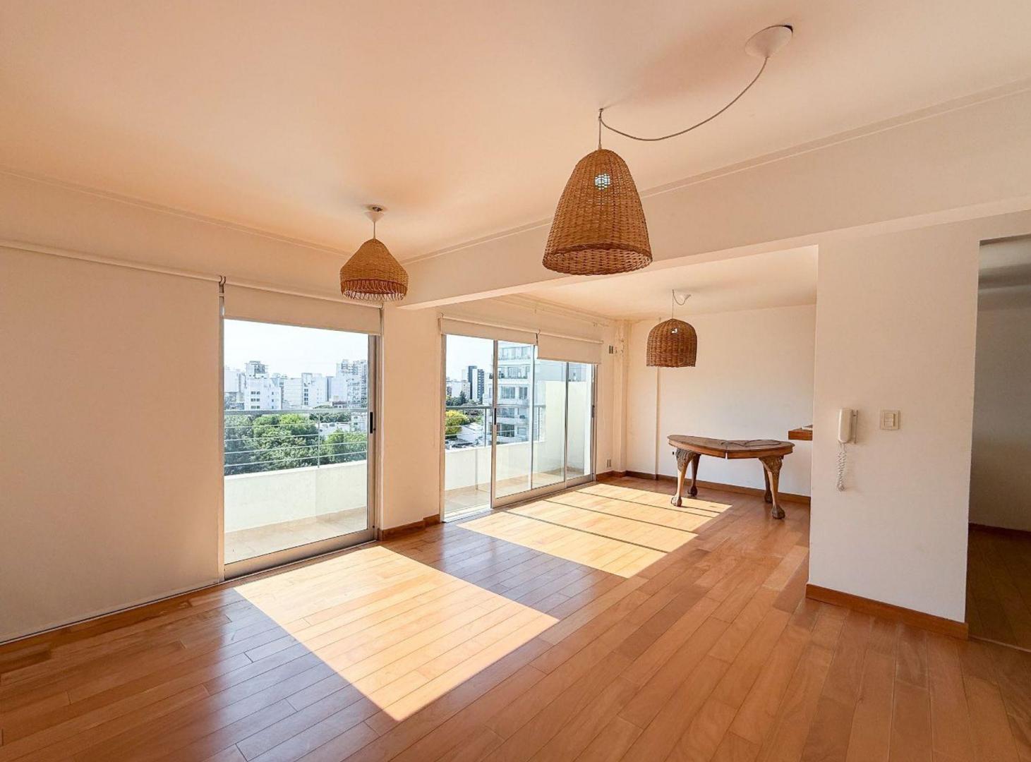 Foto de DEPARTAMENTO 2 DORMITORIOS, VENTA LA PLATA COCHERA, imagen 1