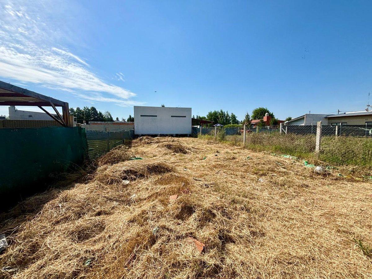 Foto de Venta lote con construccion La Plata, imagen 5
