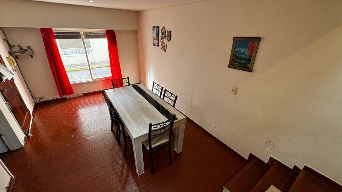 Foto de Duplex en Venta en San Miguel 3 ambientes cochera, imagen 2